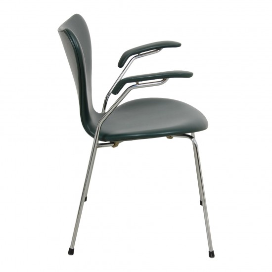 Arne Jacobsen Seven armchair, 3207, newly upholstered with dark